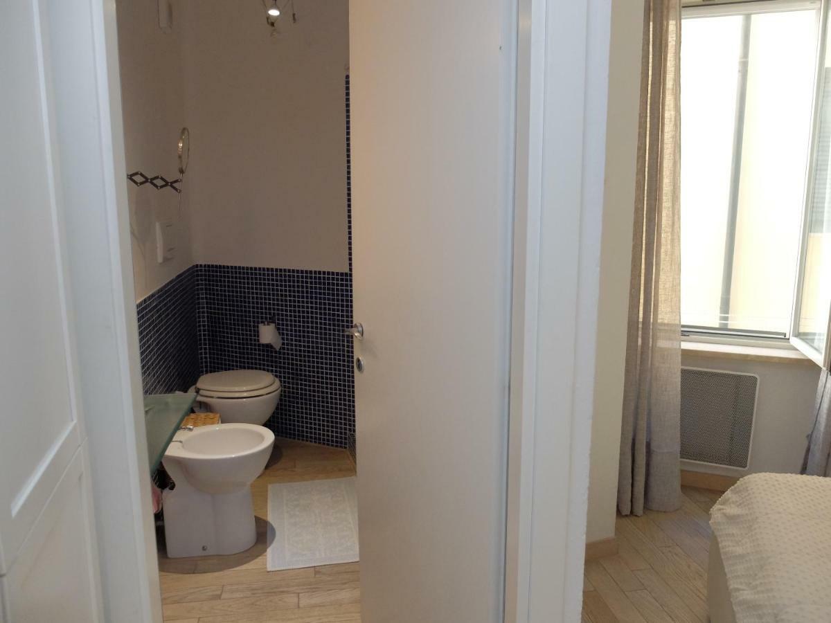 Apartamento Little White House Porto Santo Stefano  Exterior foto