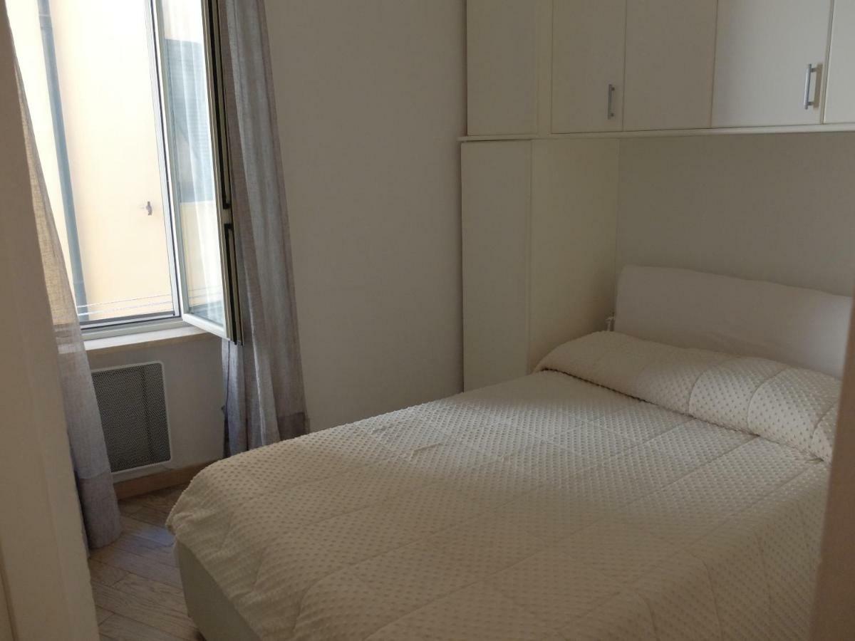Apartamento Little White House Porto Santo Stefano  Exterior foto